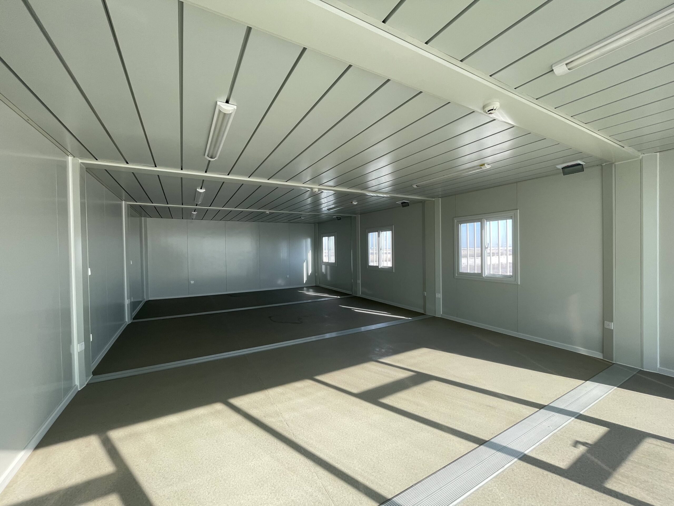 multi container house